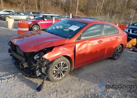 2023 Kia Forte Lxs z USA, uszkodzony, nr VIN 3KPF24AD4PE624446